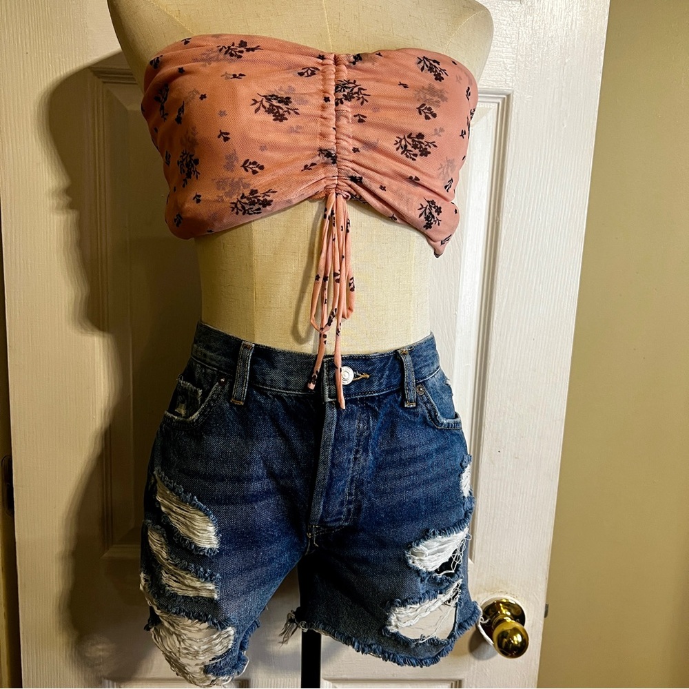 We The Free Wms Cotton Denim Distressed Mid Rise Blue Shorts 25